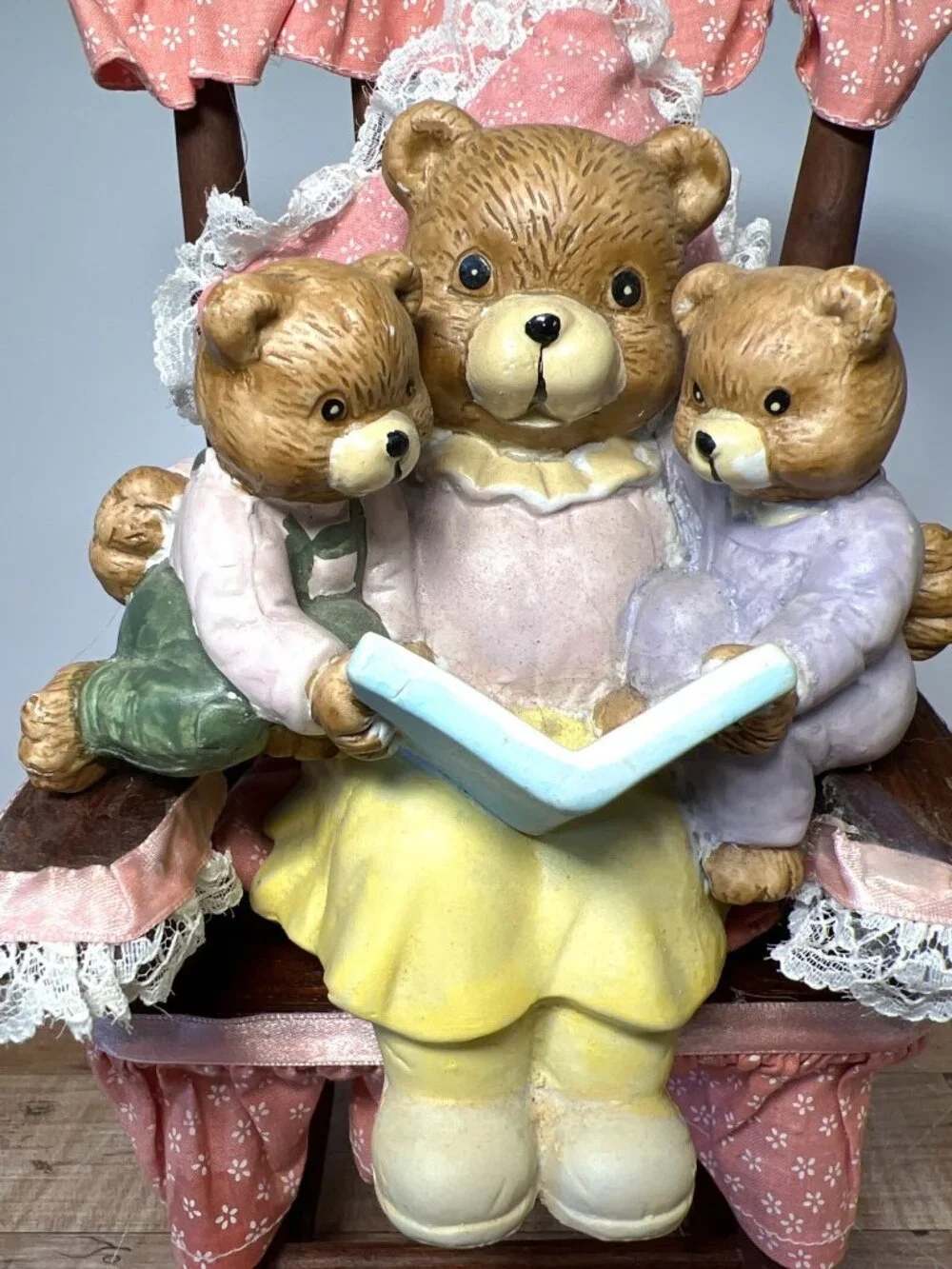 Bear Family Figurine In Wooden Rocking Chair With Pink Fabric & Lace Accent
